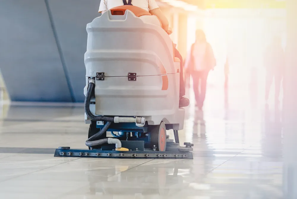 Macchina pulisci pavimenti per pulizie aziende agroalimentari